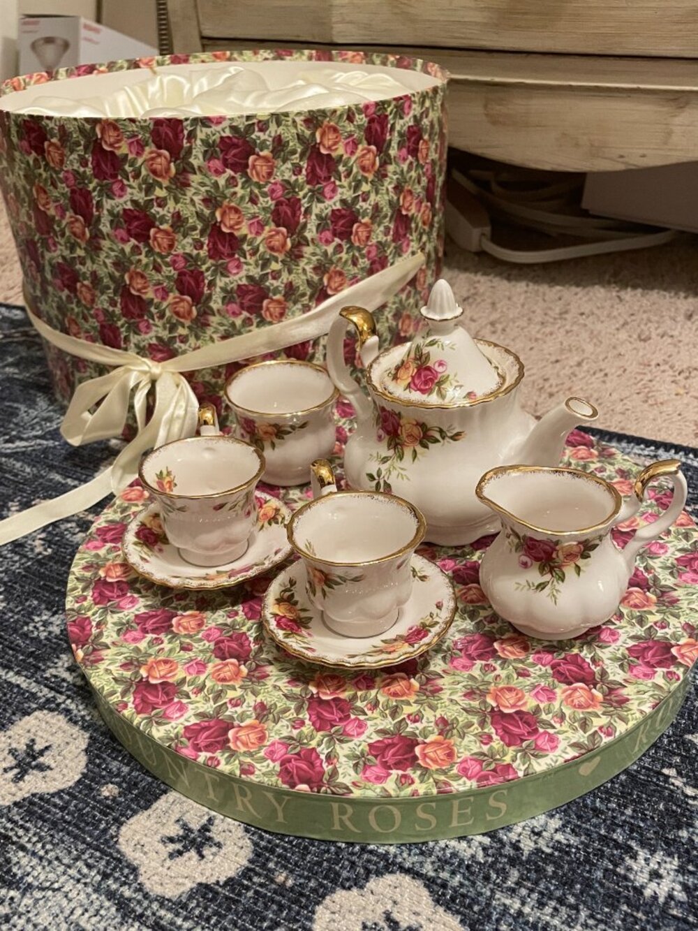 Miniature English Tea Party Set - Old Country Roses Royal Albert 8-Pc Childrens